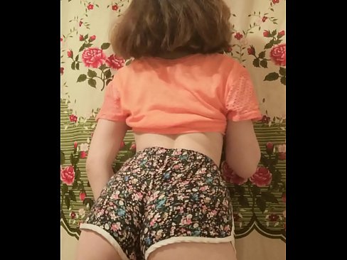❤️ Sexy ung babe tar av seg shortsen på kamera ️❌ Superporno hos oss no.myinvest.top ❤